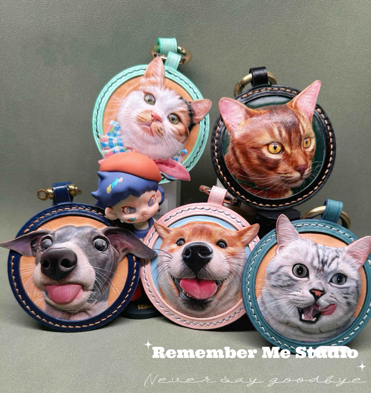 Master-Crafted Custom Pet Portrait Leather Plaque