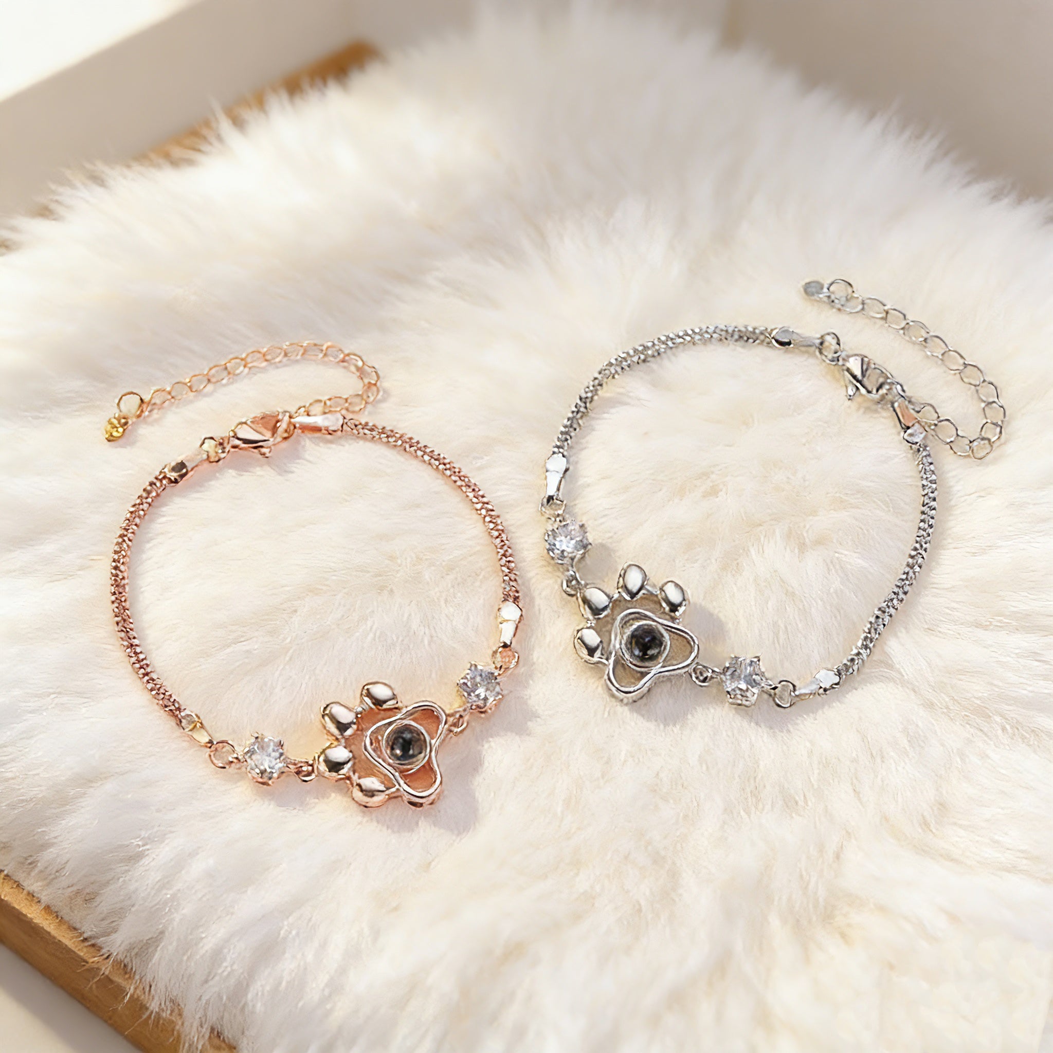 「Warmth in the Paw」Custom Projection Bracelet