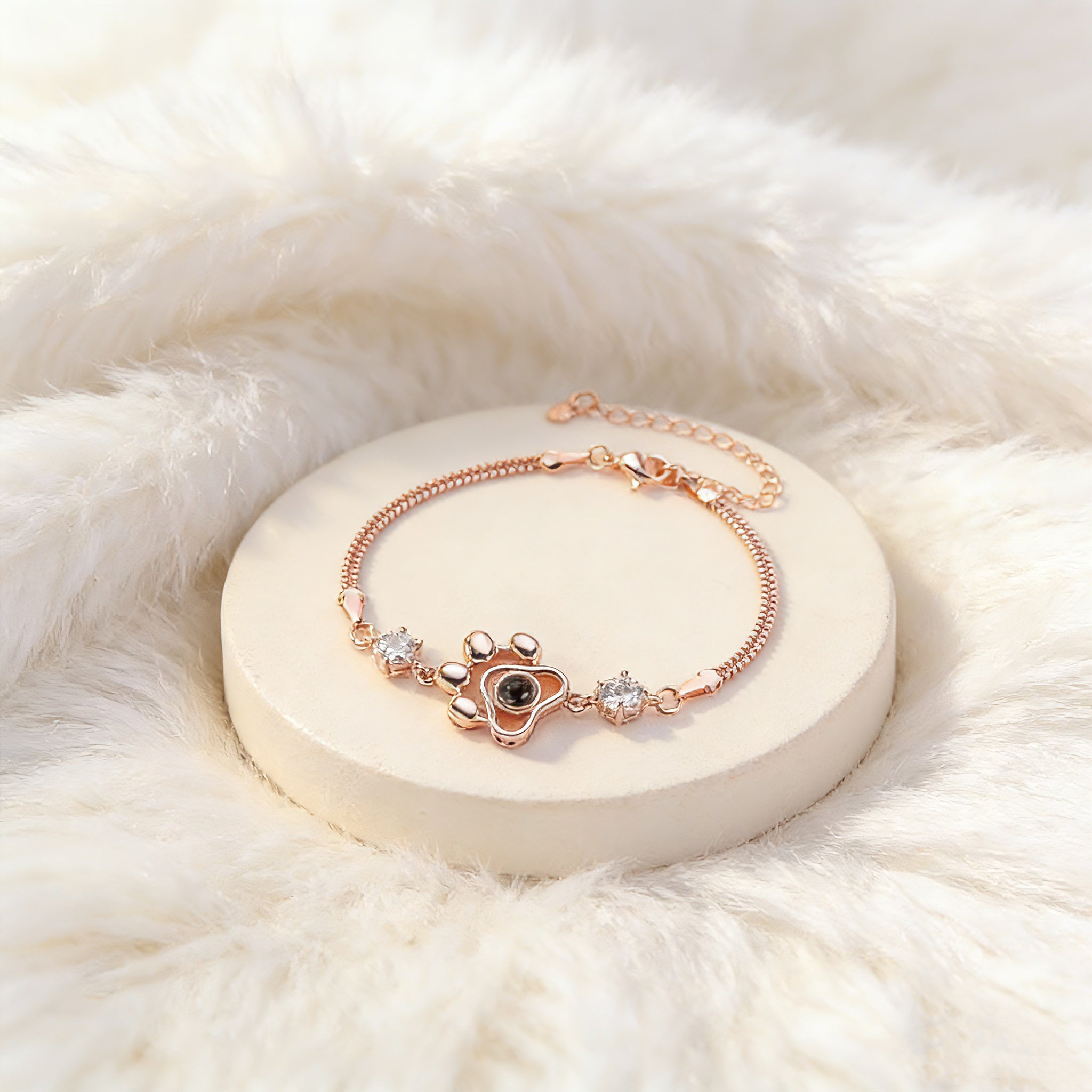 「Warmth in the Paw」Custom Projection Bracelet
