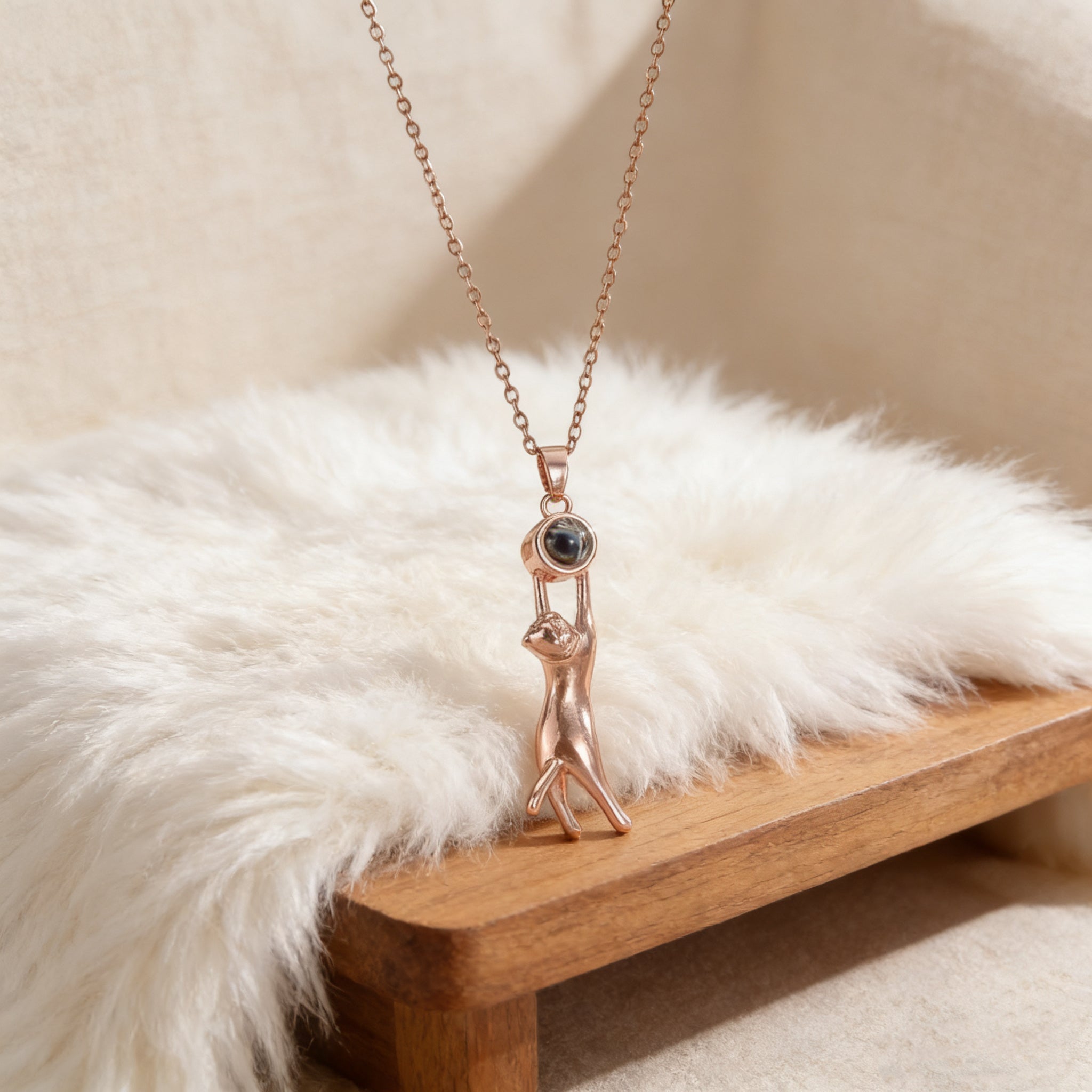 「Lumina Kitten」Custom Projection Necklace